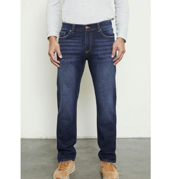 NWT KanCan Men's Slim Straight Medium Wash Size 31 / 31 Comfort Stretch - Picture 1 of 6